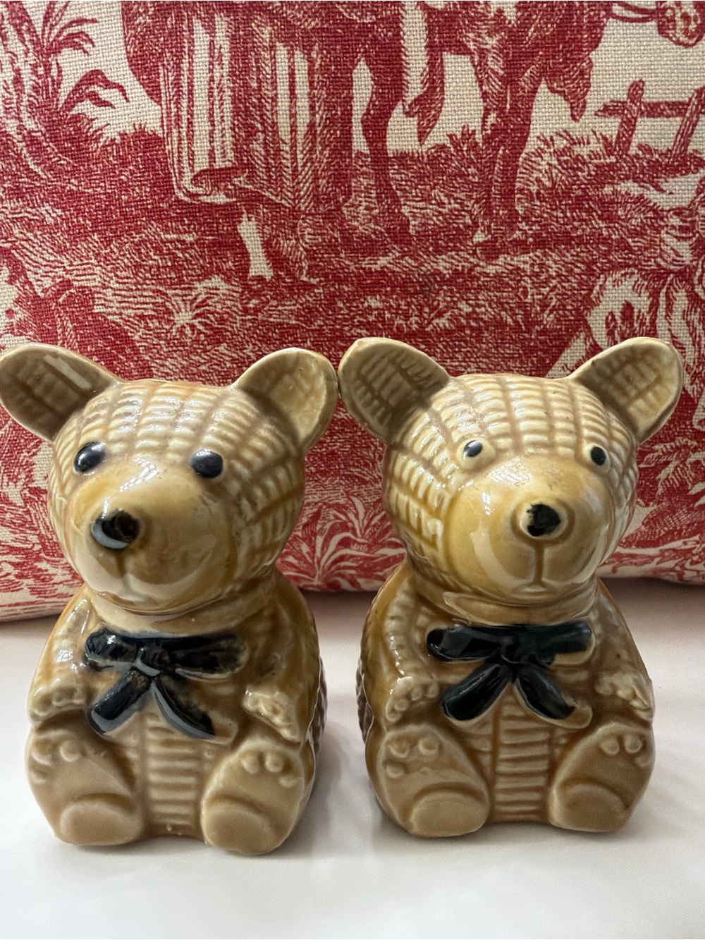 Ceramic Tan Bear Salt and Pepper Shakers with Black Bows - Vintage Style